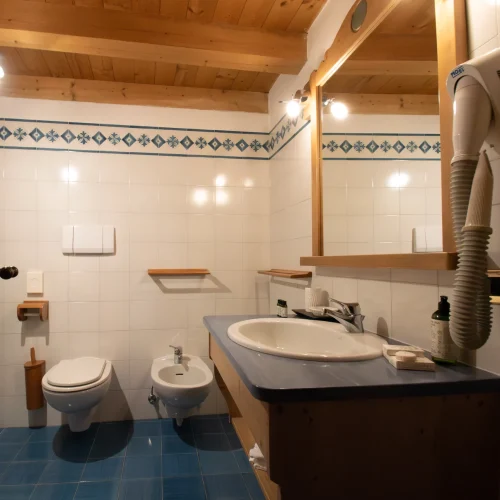 arnica-room-kaiserkrone-20